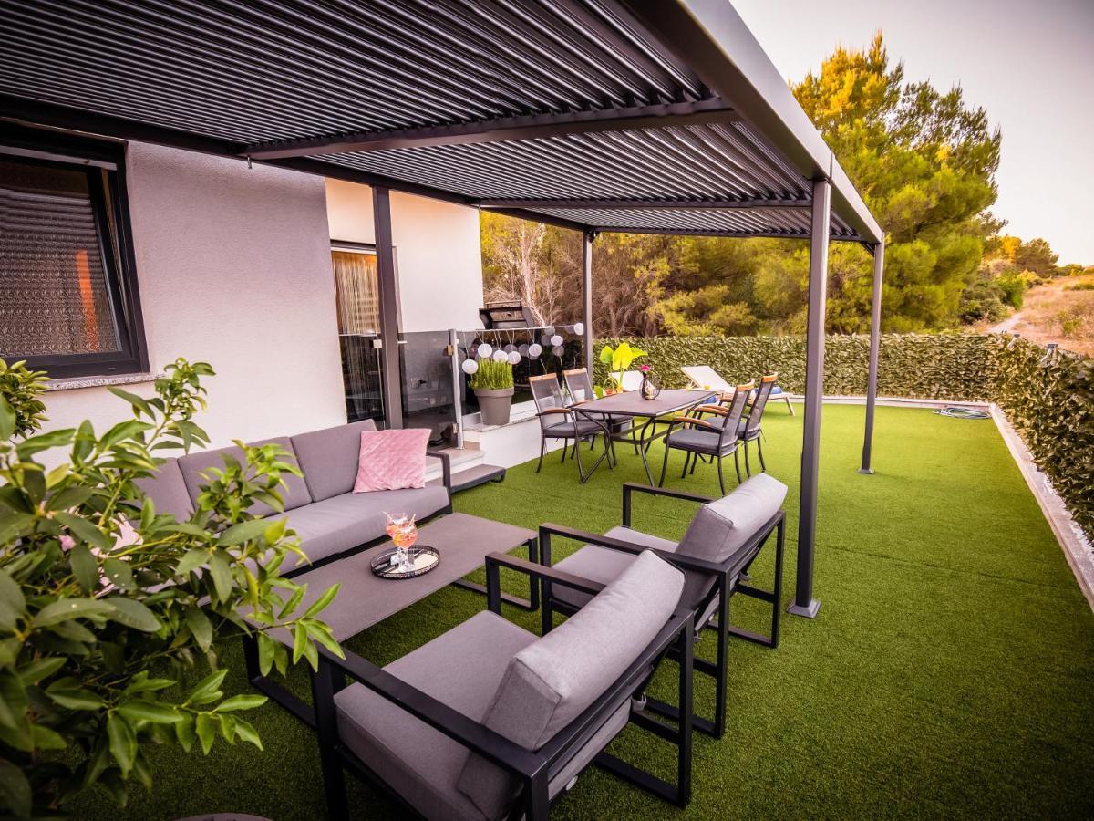 My Adriatic Place With Private Garden And Garage Šibenik Extérieur photo